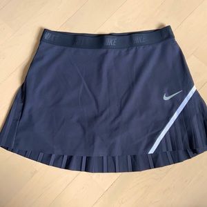 Nike golf skirt